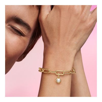 Pandora Me 763035C01 Mini-Charm-Anhänger Süßwasserzuchtperle Sonne Vergoldet