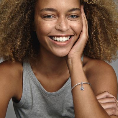 Pandora 792382C01 Charm-Anhänger Damen Herbarium Cluster Zirkon Sterling-Silber