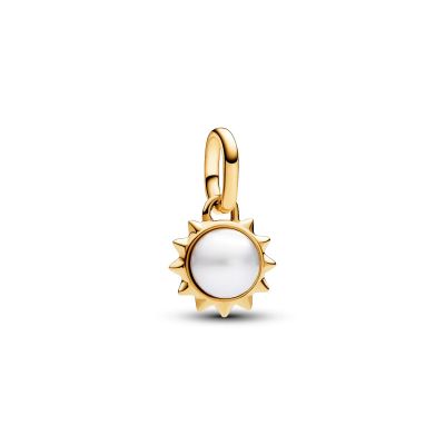 Pandora Me 763035C01 Mini-Charm-Anhänger Süßwasserzuchtperle Sonne Vergoldet