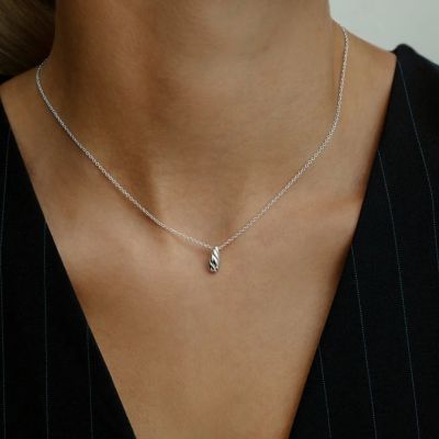 Xenox Halskette mit Anhänger Damen Sculpted Sterlingsilber XS91914