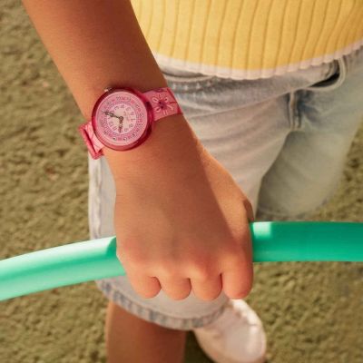 Flik Flak Mädchen-Uhr Happy Meadow Analog Quarz Textil-Band FBNP239