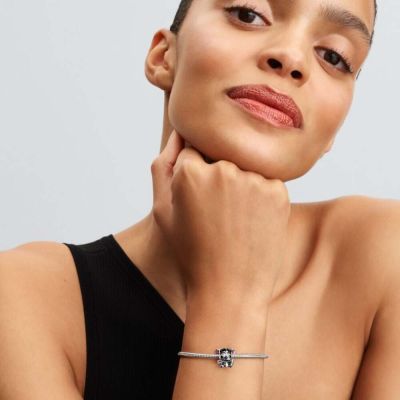 Pandora Disney Charm Classics Stitch Abschluss 2025 Silber 793789C01