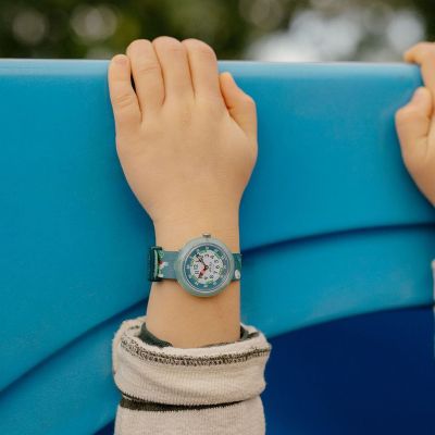 Flik Flak Kinder-Uhr Living History Analog Quarz Textil-Band FBNP229