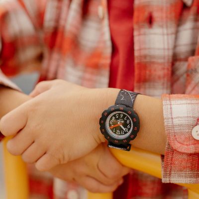 Flik Flak Jungen-Uhr Goal! Analog Quarz Textil-Armband FPSP064