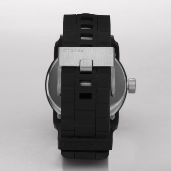 Diesel DZ1437 Armbanduhr Double Down Analog Quarz mit Silikon-Band Ø 44 mm